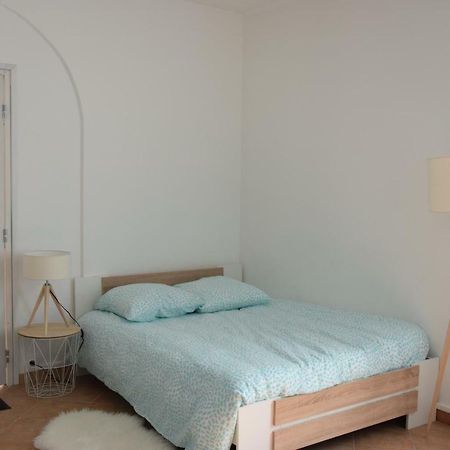 Joli Studio Plein Centre De Milly La Foret 外观 照片