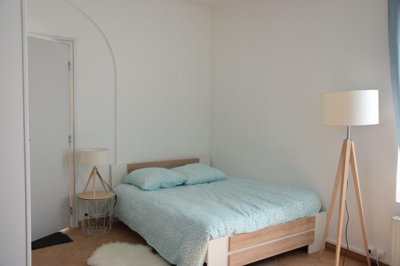 Joli Studio Plein Centre De Milly La Foret 外观 照片